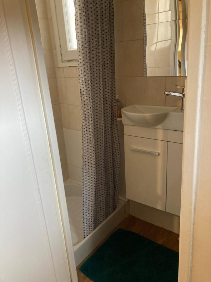 Une Chambre Chez Nous, A 12 Minutes De Paris มาลากอฟฟ์ ภายนอก รูปภาพ